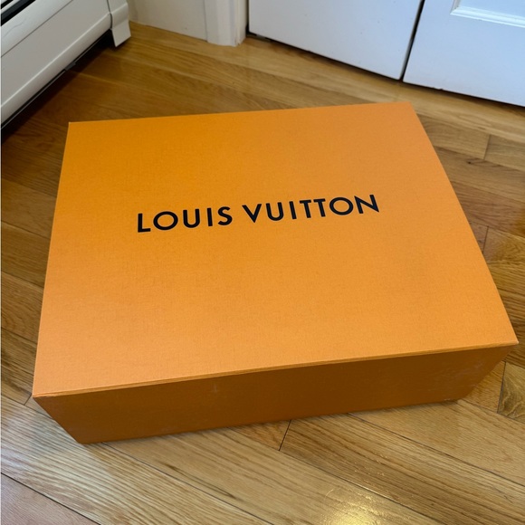 Louis Vuitton On The Go GM - Picture 7 of 8